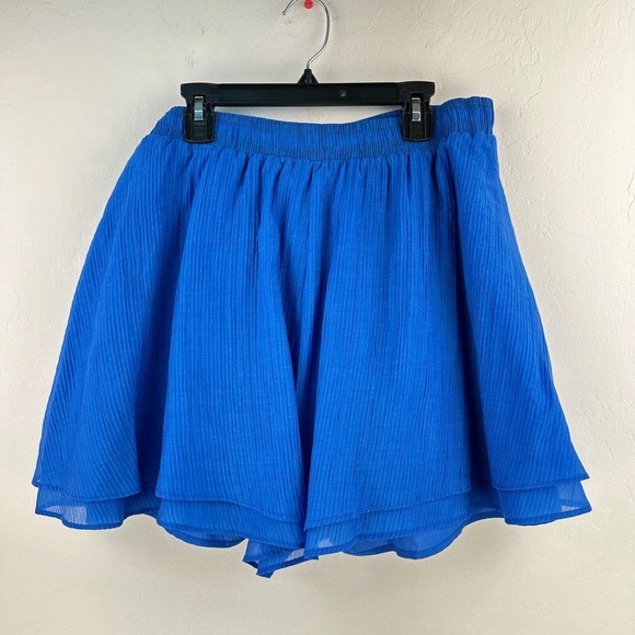 SkyLar Rose Shorts Womens Large Blue Layered Lined Flowy Elastic Waist NWT - Picture 1 of 9